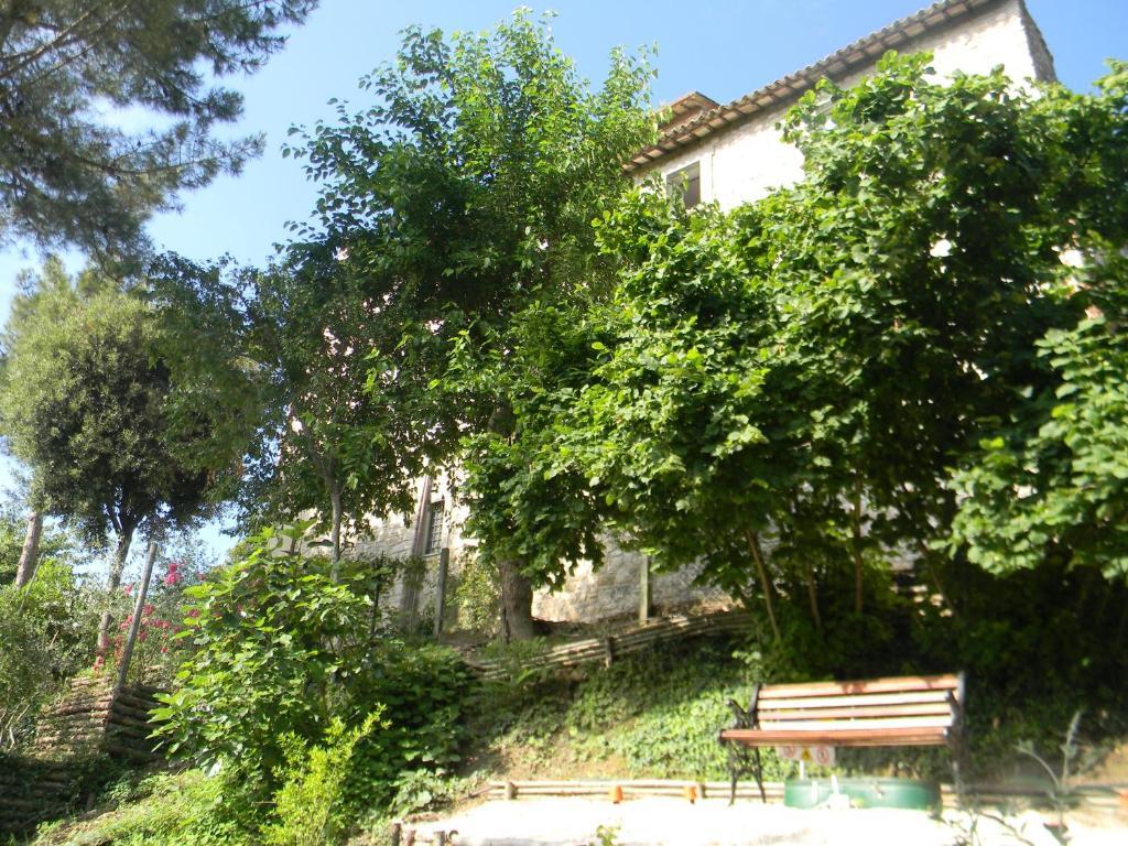 Gli Appartamenti Di Torre Bertona Todi Exterior photo